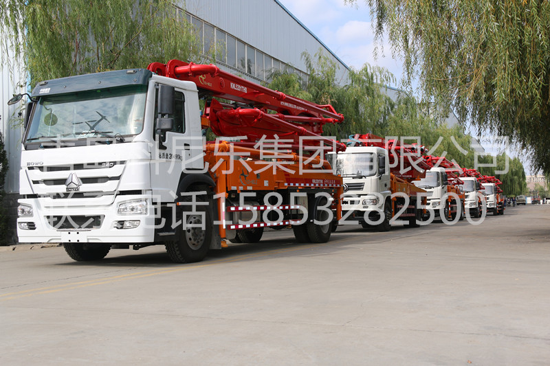 豪沃34米泵車