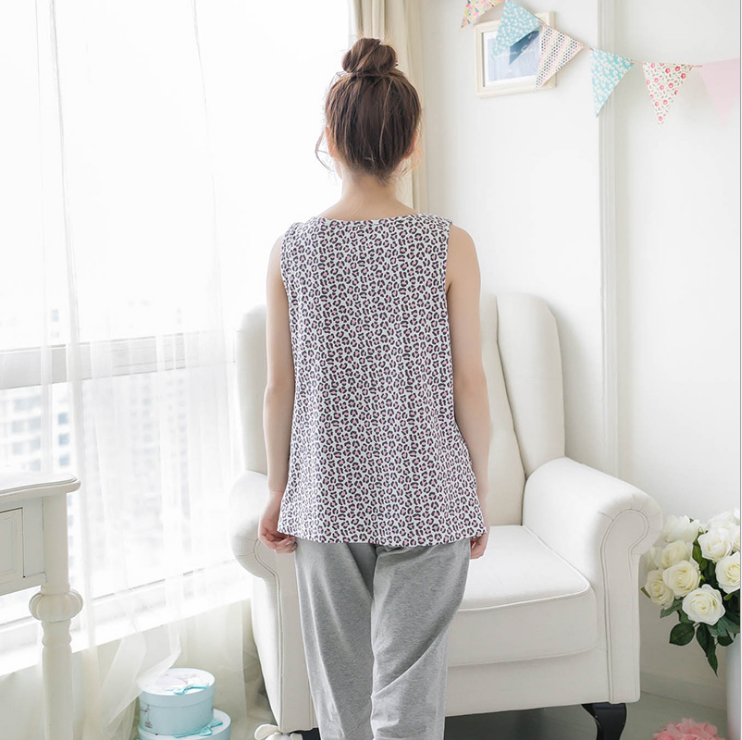 成都夏款孕婦裝直銷 成都哺乳吊帶背心批發(fā)商 成都外出大碼哺乳衣生產(chǎn)商 成都純棉孕婦哺乳衣價(jià)格