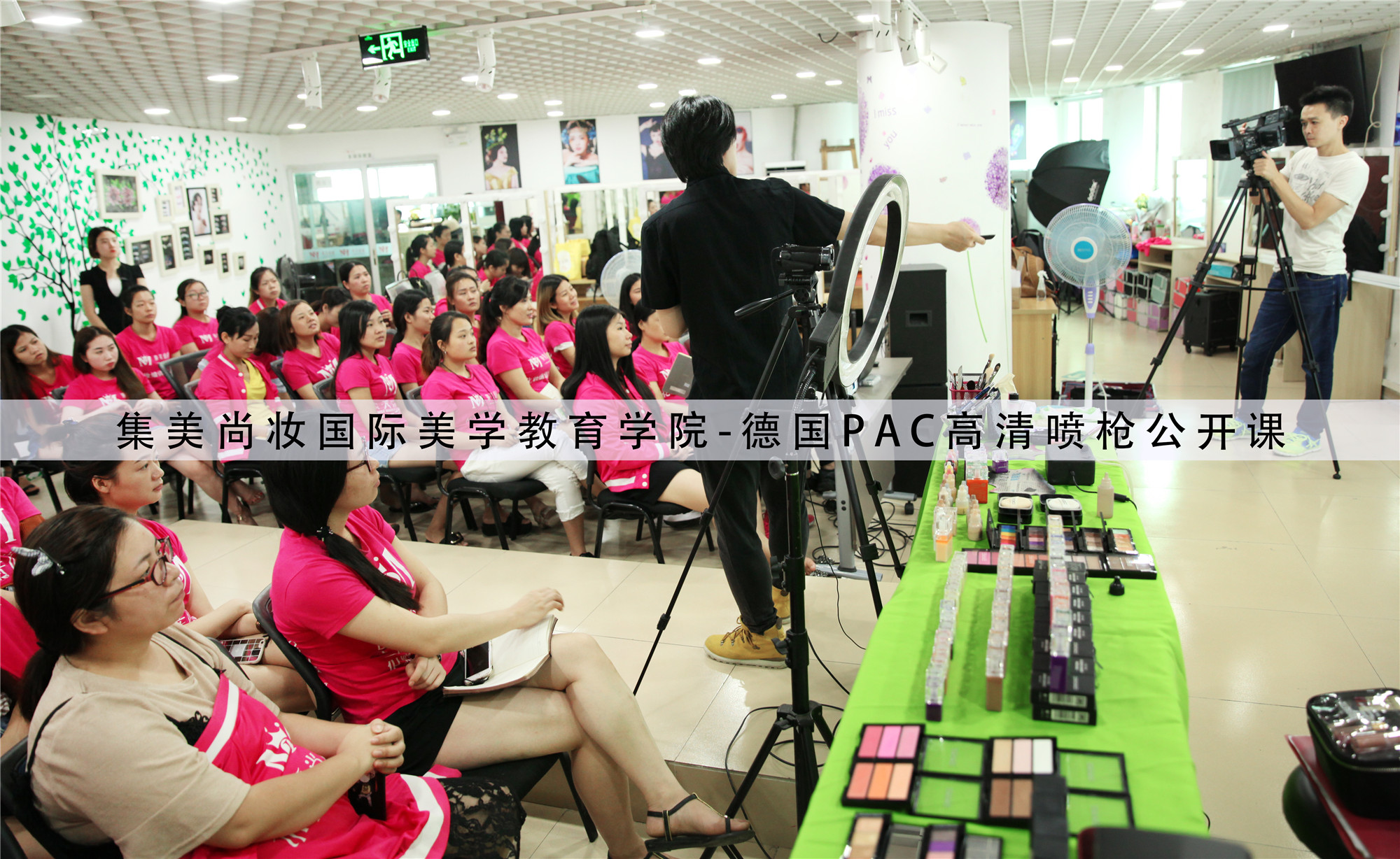 佛山禪城那里學(xué)習(xí)美甲培訓(xùn)，禪城的美甲培訓(xùn)，禪城美甲培訓(xùn) 肇慶哪里學(xué)習(xí)美甲培訓(xùn)，佛山美甲培