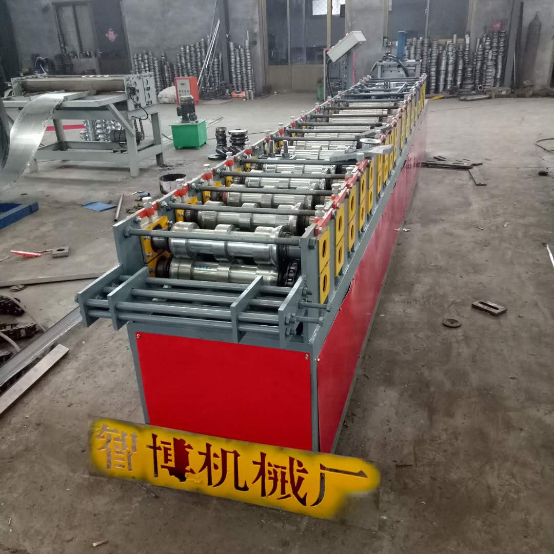 隔離圍擋板機(jī)器@施工隔離圍擋板機(jī)器@隔離圍擋板機(jī)器廠家