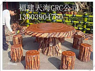 福建玻璃鋼坐凳雕塑；玻璃鋼桌凳雕塑供應(yīng)商；制造廠家；廠家直銷