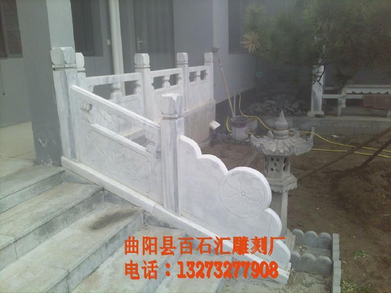 草白玉石欄桿_供應(yīng)四川草白玉石欄桿_河堤欄桿廠家直銷