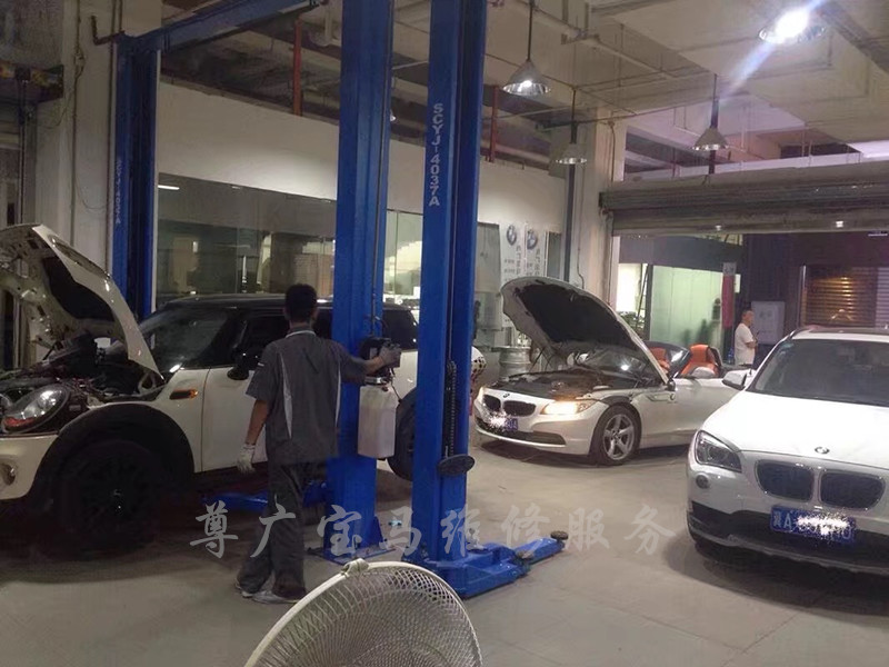 寶馬汽車(chē)維修保養(yǎng)雨季行車(chē)安全注意事項(xiàng)