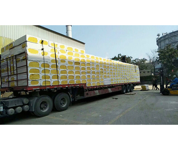 保溫裝飾一體板 巖棉復(fù)合板廠家批發(fā)高密度巖棉板 巖棉保溫棉