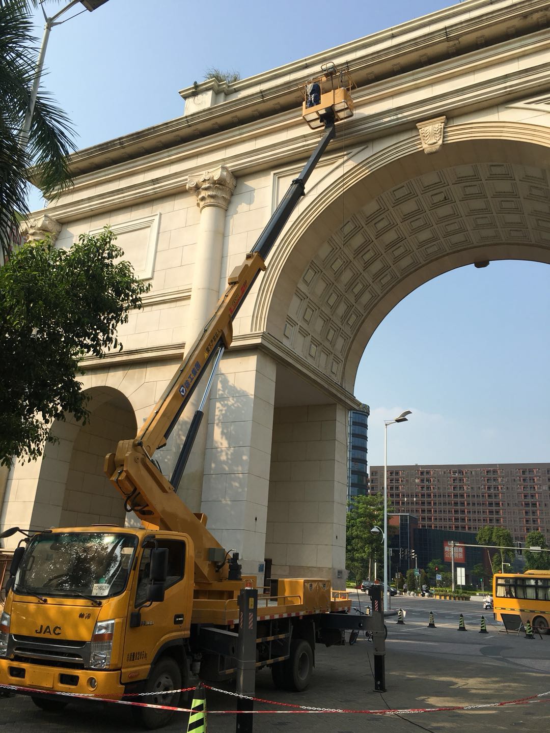 武漢路燈維修車出租 武漢路燈維修車出租電話 武漢路燈維修車出租地址