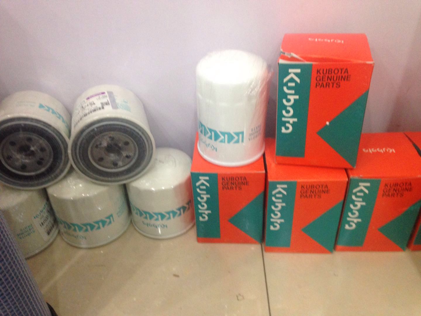 原裝久保田發(fā)電機(jī)配件西安進(jìn)口商