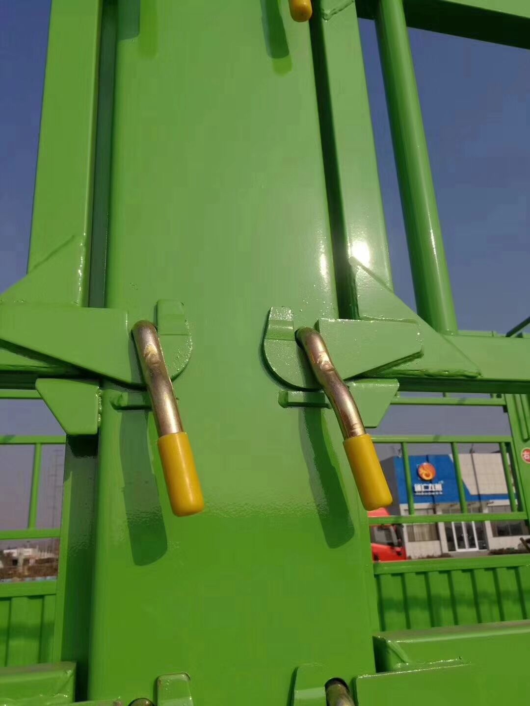 中國輕量化半掛車，九州掛車倉柵式