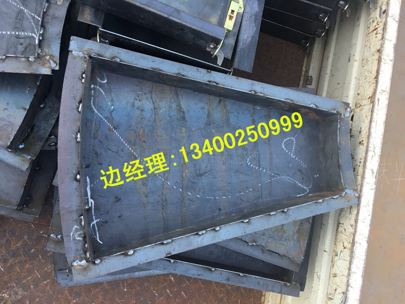 飛天 飛天橋墩布板模具， 飛天橋墩布板模具，型號(hào)齊全種類(lèi)多