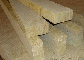 110kg防火巖棉板每立方報價