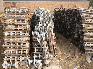 河北回收公司專業(yè)回收瓷瓶絕緣子