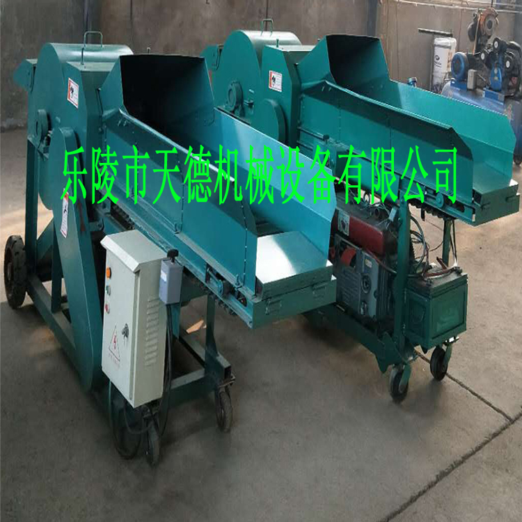 天德新款青貯飼料揉絲機 牛羊*揉搓設備  廠家直銷圖片 青貯揉絲機