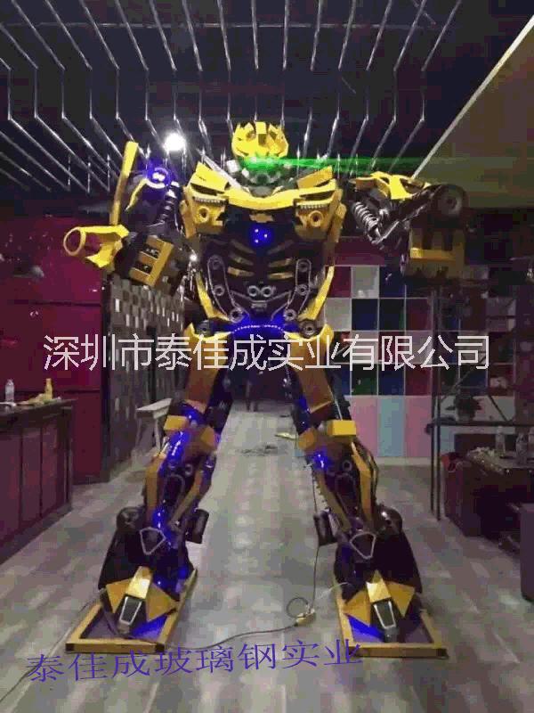 廠家直銷玻璃鋼變形金剛雕塑玻璃鋼大黃蜂雕塑玻璃鋼擎天柱雕塑