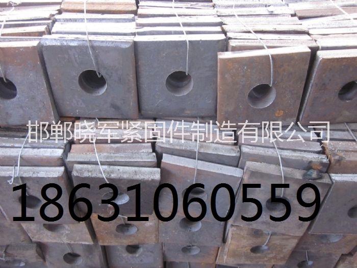 大渡口預(yù)應(yīng)力大橋精軋螺紋鋼M25/邯鄲筑遠(yuǎn)廠家直銷