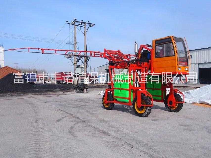 豐諾植保50馬力機(jī)械四驅(qū)噴藥機(jī)3WPJZ-1200-50