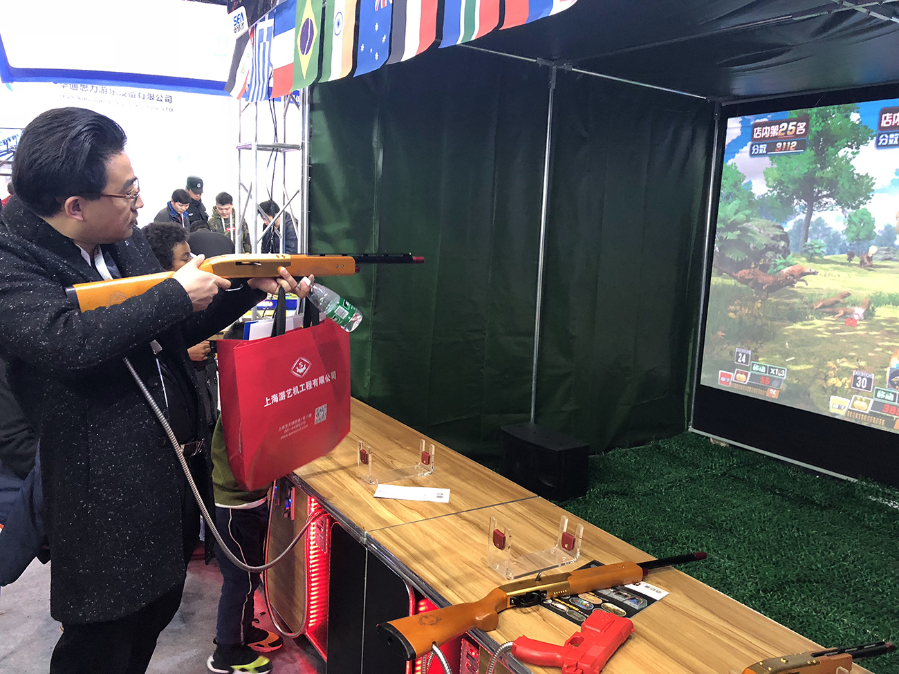 2018火爆實(shí)感射擊體驗(yàn)館