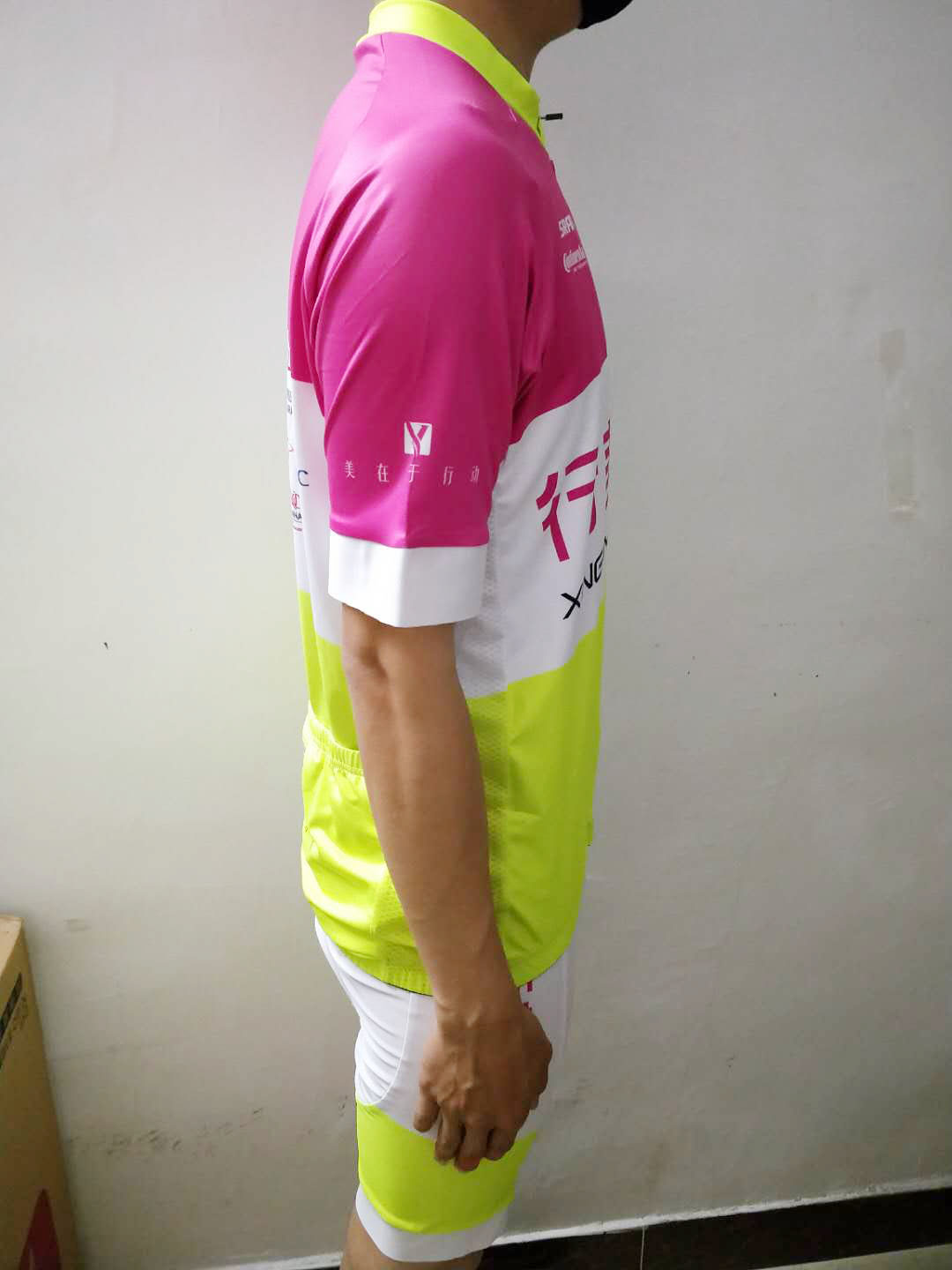 騎行服套裝定制山地車服設(shè)計(jì)運(yùn)動(dòng)服裝設(shè)計(jì)定制廠家出貨