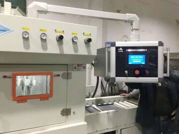 全自動智能噴砂機(jī)旭泰專業(yè)制造 廠家直銷各種規(guī)格噴砂機(jī)