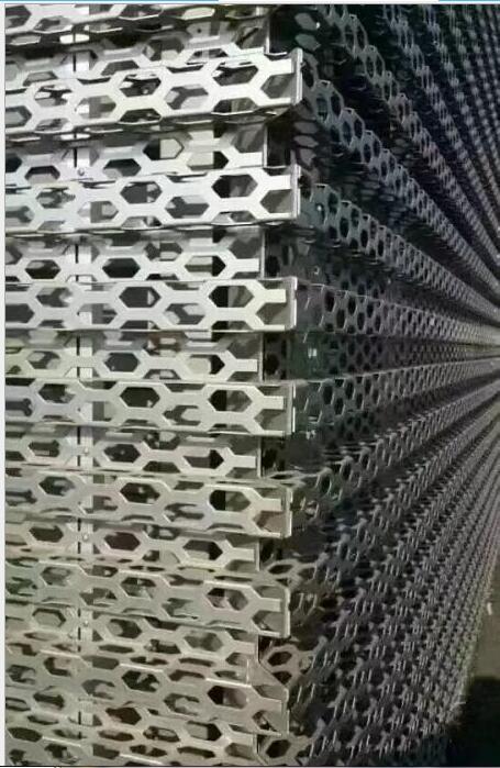 鋁單板吊頂  鋁單板吊頂生產(chǎn)廠家  鋁單板吊頂供應(yīng)商  鋁單板吊頂批發(fā)報價