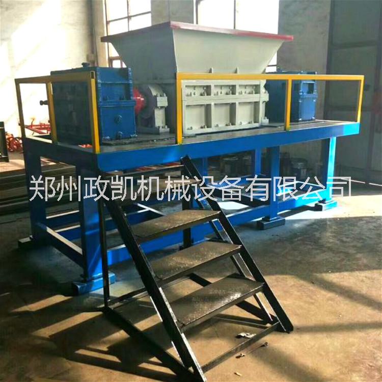 大型1200型雙軸油漆桶撕碎機 廢鋼油漆桶破碎設(shè)備生產(chǎn)線廠家直銷 現(xiàn)貨出售