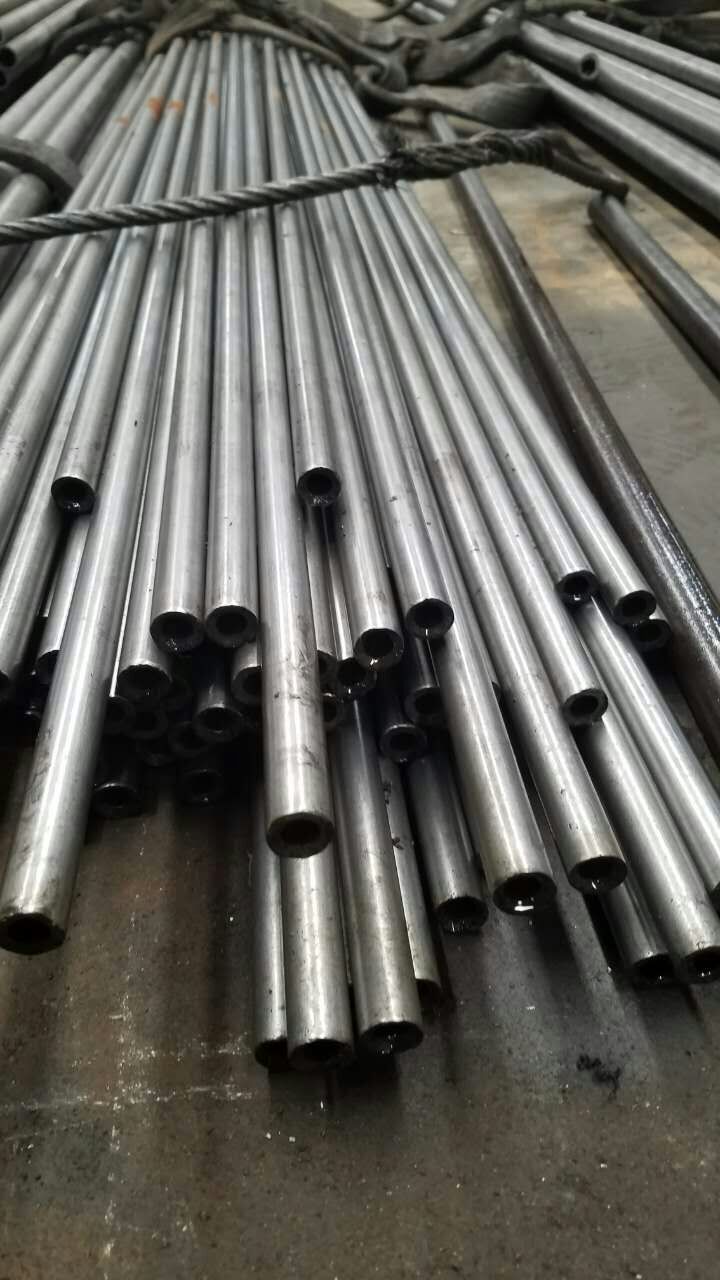 熱銷20#精密鋼管 45#精密鋼管 冷軋無(wú)縫管 精密無(wú)縫管