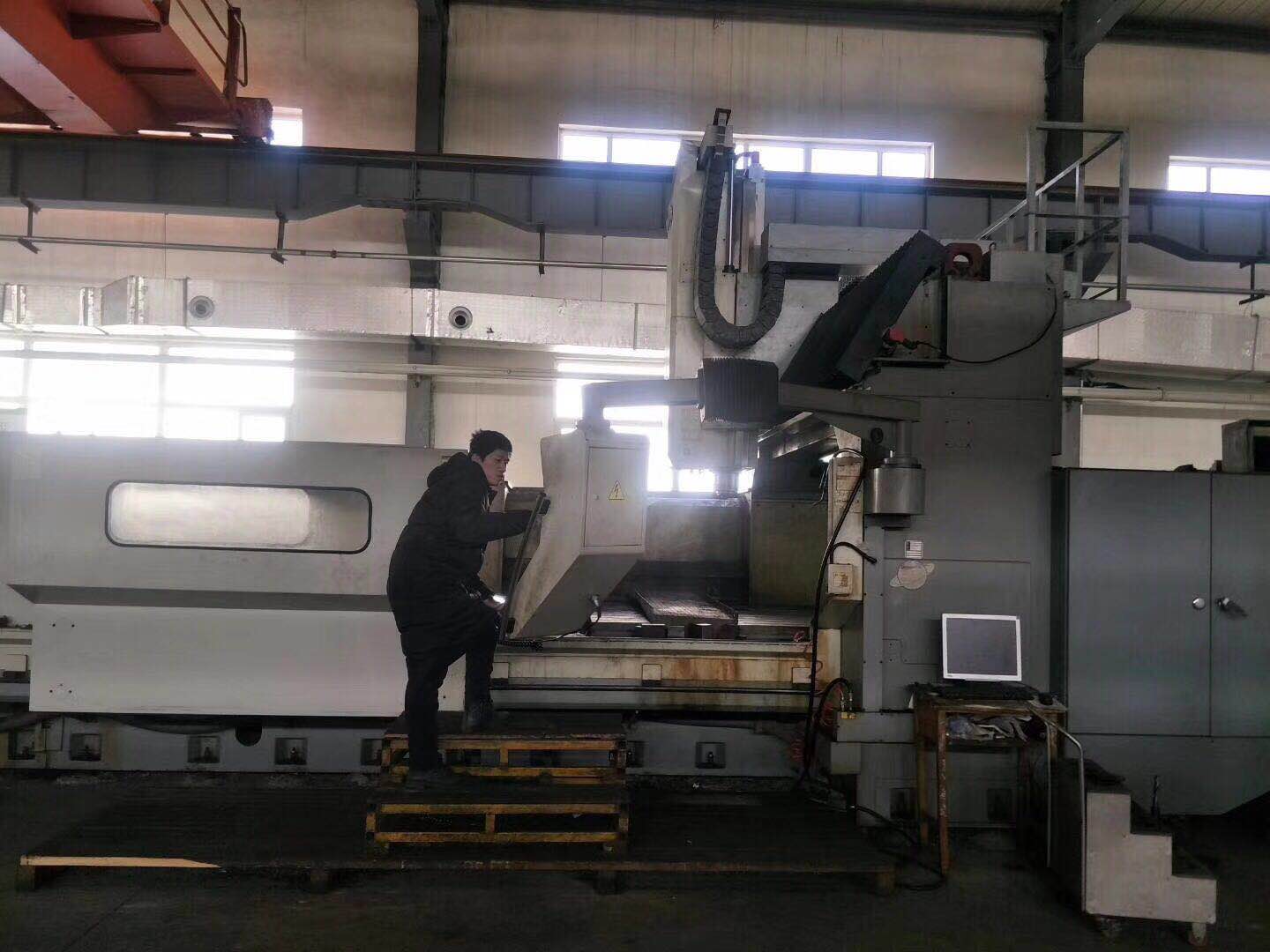 出售二手優(yōu)品2×6米數(shù)控龍門鏜銑