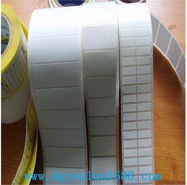 優(yōu)倫大量供應(yīng)PI標(biāo)簽貼紙,熱轉(zhuǎn)印標(biāo)簽,PI不干膠帶標(biāo)簽