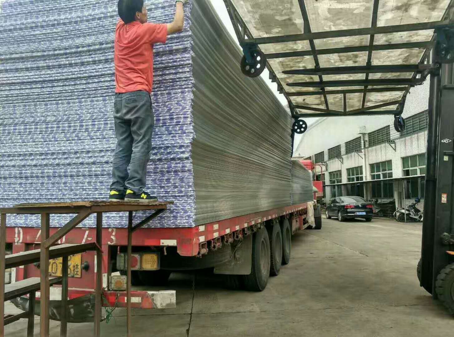 南寧耐力板報價  南寧耐力板批發(fā) 南寧耐力板哪里好 南寧耐力板哪里優(yōu)惠 南寧耐力板報價 南寧耐力板批發(fā)
