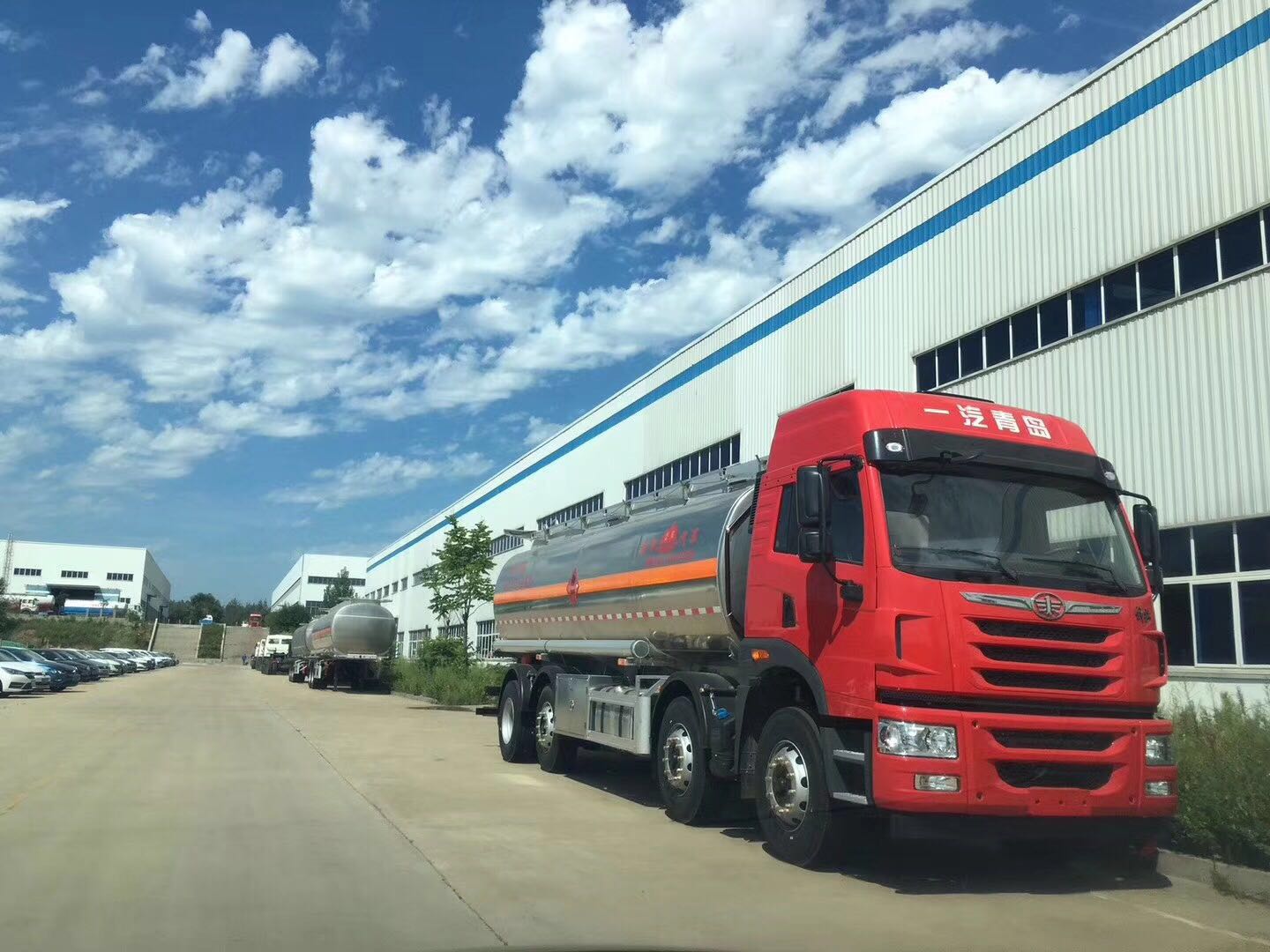 20噸油罐車(chē) 20噸油槽車(chē)