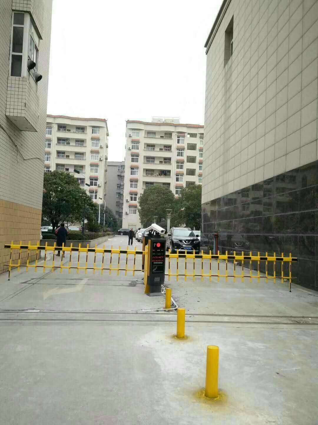 高清車牌識(shí)別系統(tǒng) 高端車牌識(shí)別系統(tǒng) 豪華車牌識(shí)別停車場(chǎng)系統(tǒng) 豪華車牌識(shí)別