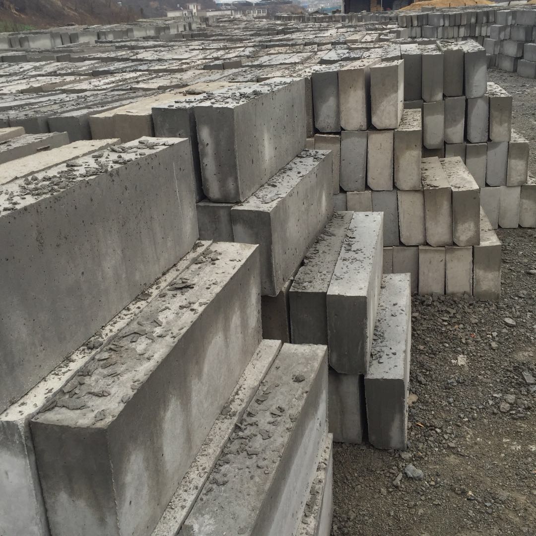 透水磚廠家直銷、各種透水磚供應(yīng)、合肥透水磚供應(yīng)商、混凝土透水磚、陶瓷透水磚、室外透水磚