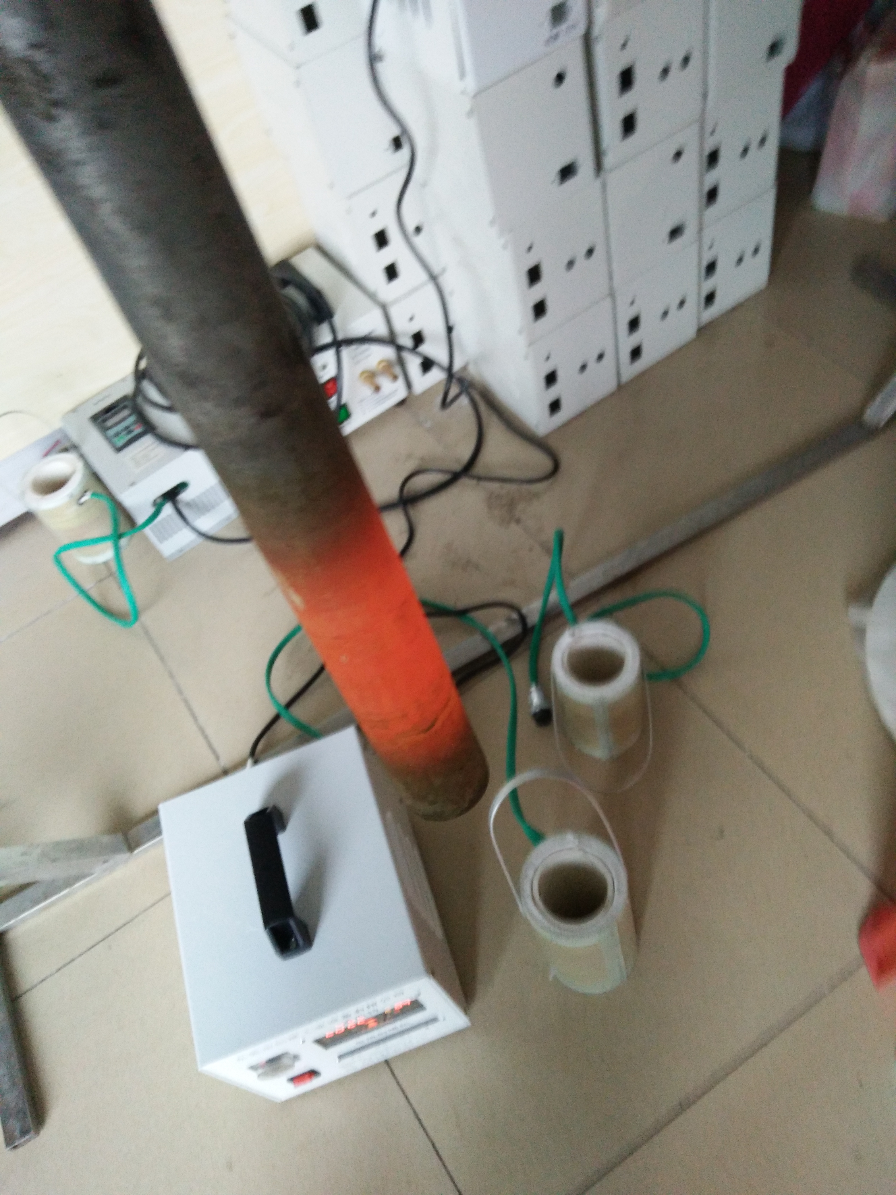 東莞 電燒射嘴機(jī)，電子加熱器生產(chǎn)研發(fā)15年 博而特電燒射嘴機(jī)