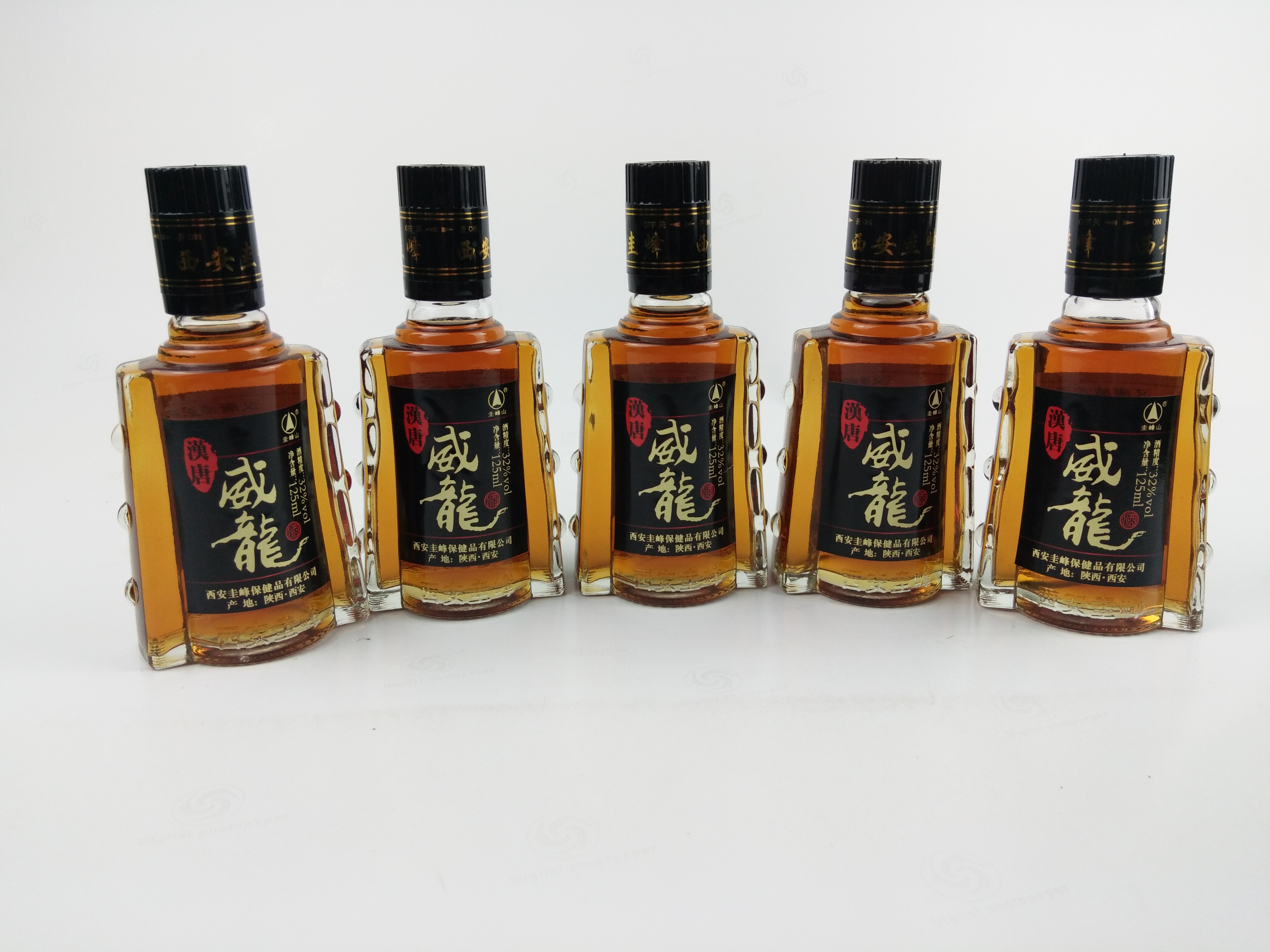 西安圭峰山漢唐威龍酒125ml簡(jiǎn)裝24瓶