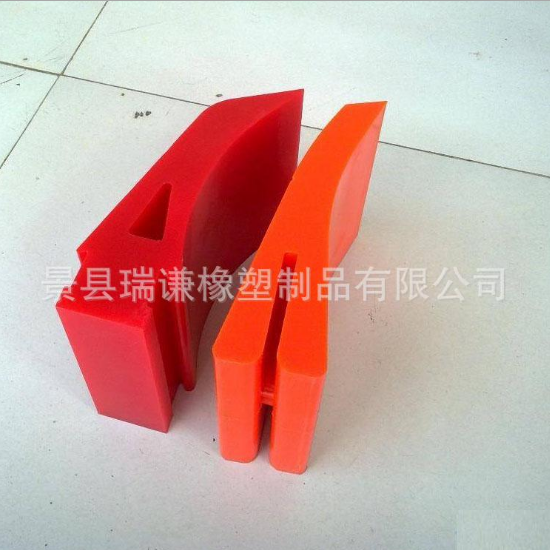 耐磨聚氨酯刮條專(zhuān)業(yè)廠家 橡膠刮板批發(fā) 耐磨聚氨酯刮條供貨商 耐磨聚氨酯刮板