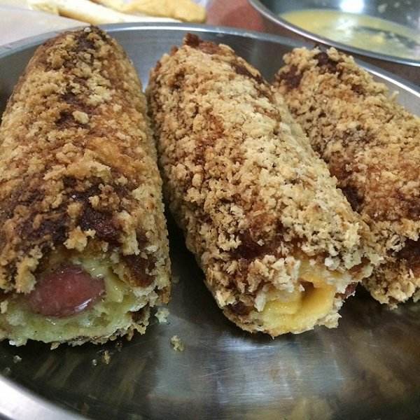 網(wǎng)紅拉絲芝士熱狗 鄭州網(wǎng)紅拉絲芝士熱狗在哪學(xué)？