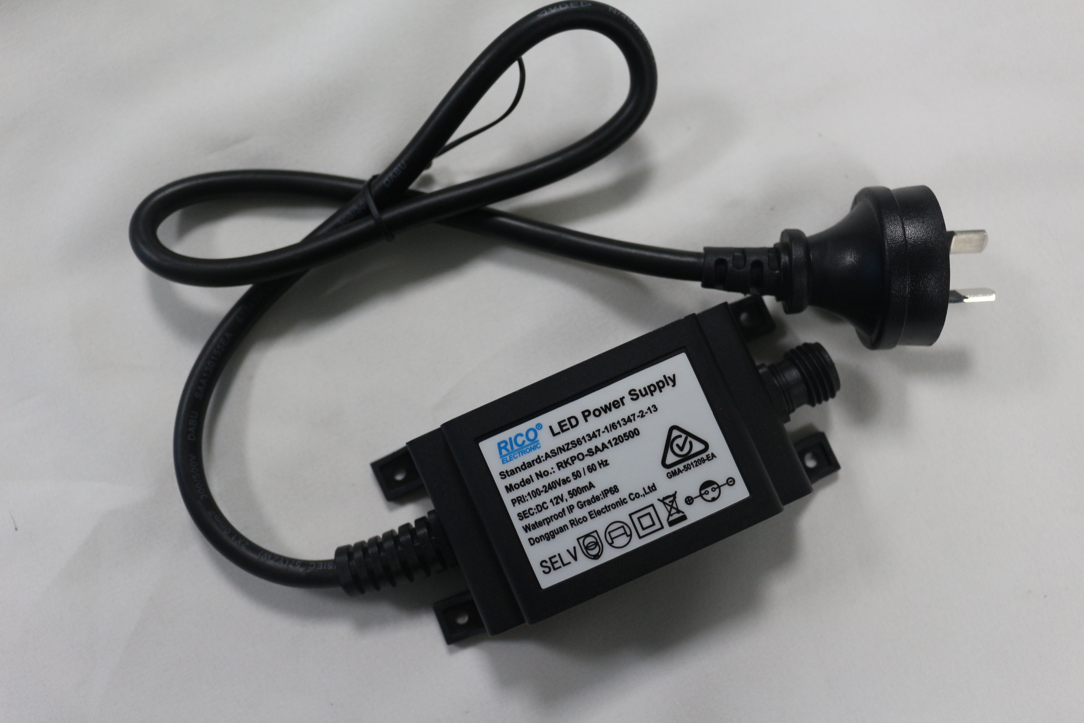 12V0.5A歐規(guī)IP68電源