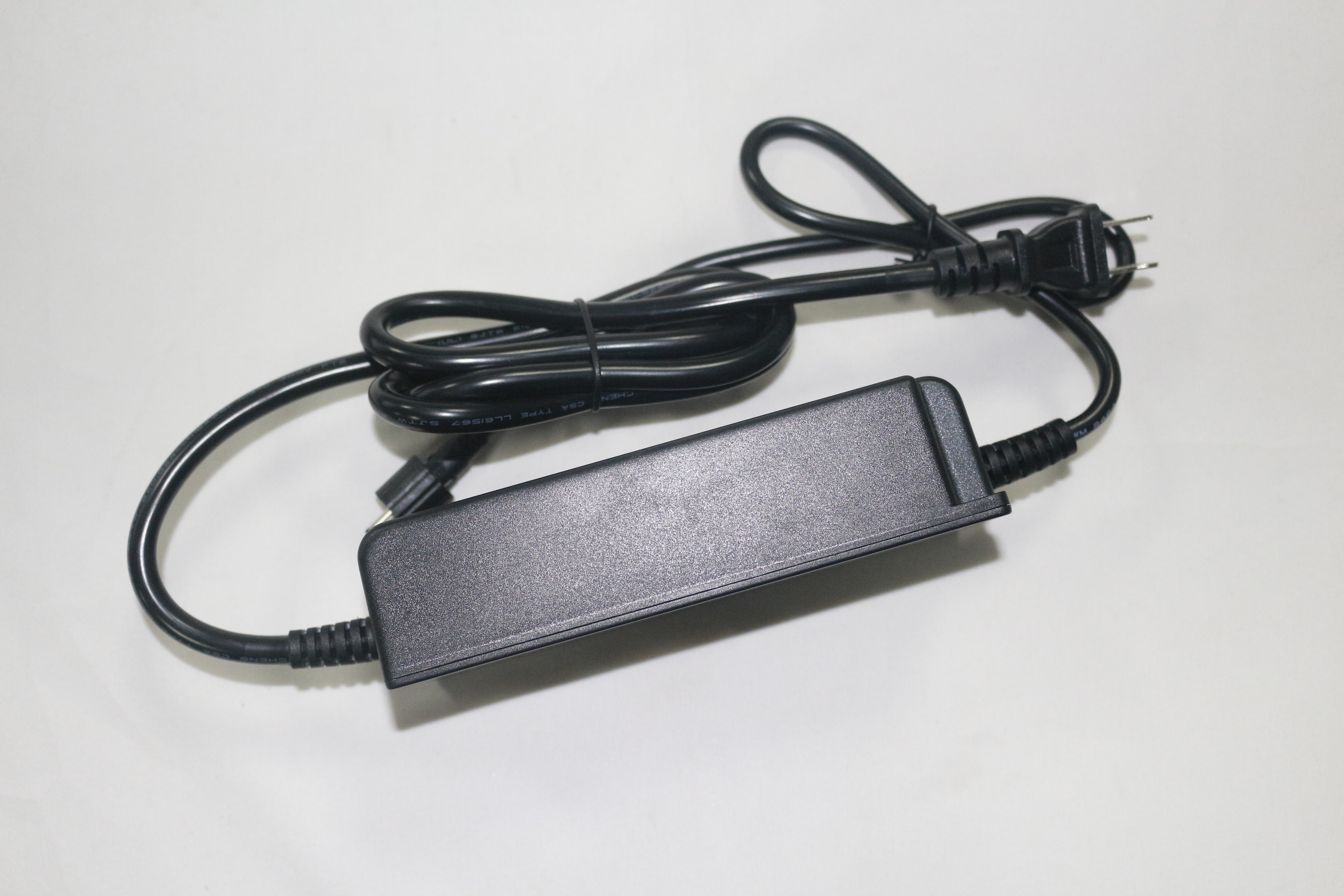 72W桌面式電源  IP68防水