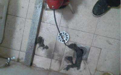 上海專業(yè)疏通下水道,閔行春申廚房下水道疏通,衛(wèi)生間下水道疏通 上海疏通下水道 上海下水道疏通