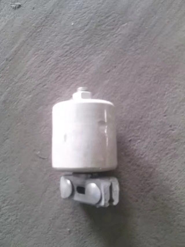 CGLW100/65鋼鋁電車線，CD-1瓷吊線器，DXK-1單線夾，J-2絕緣子，花籃螺栓，橫吊線勾