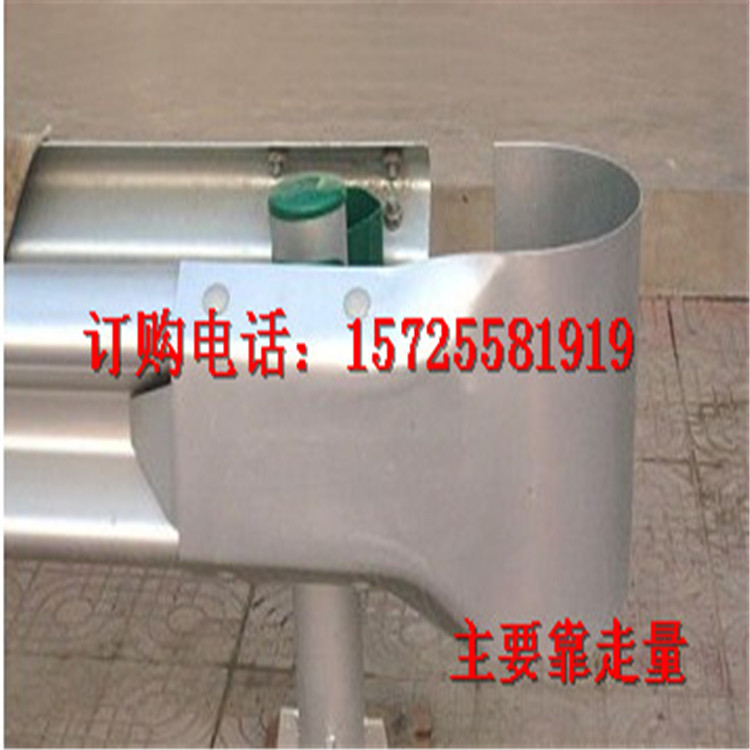 護欄板怎么賣？波形護欄板廠家直銷護欄板噴塑鍍鋅板 抗腐蝕性強