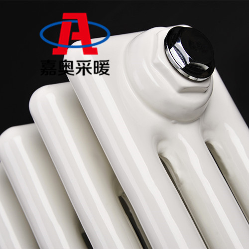 工程家用鋼三柱散熱器柱型內(nèi)防腐鋼制暖氣片廠家嘉奧采暖 鋼三柱散熱器暖氣片 鋼柱散熱器暖氣片