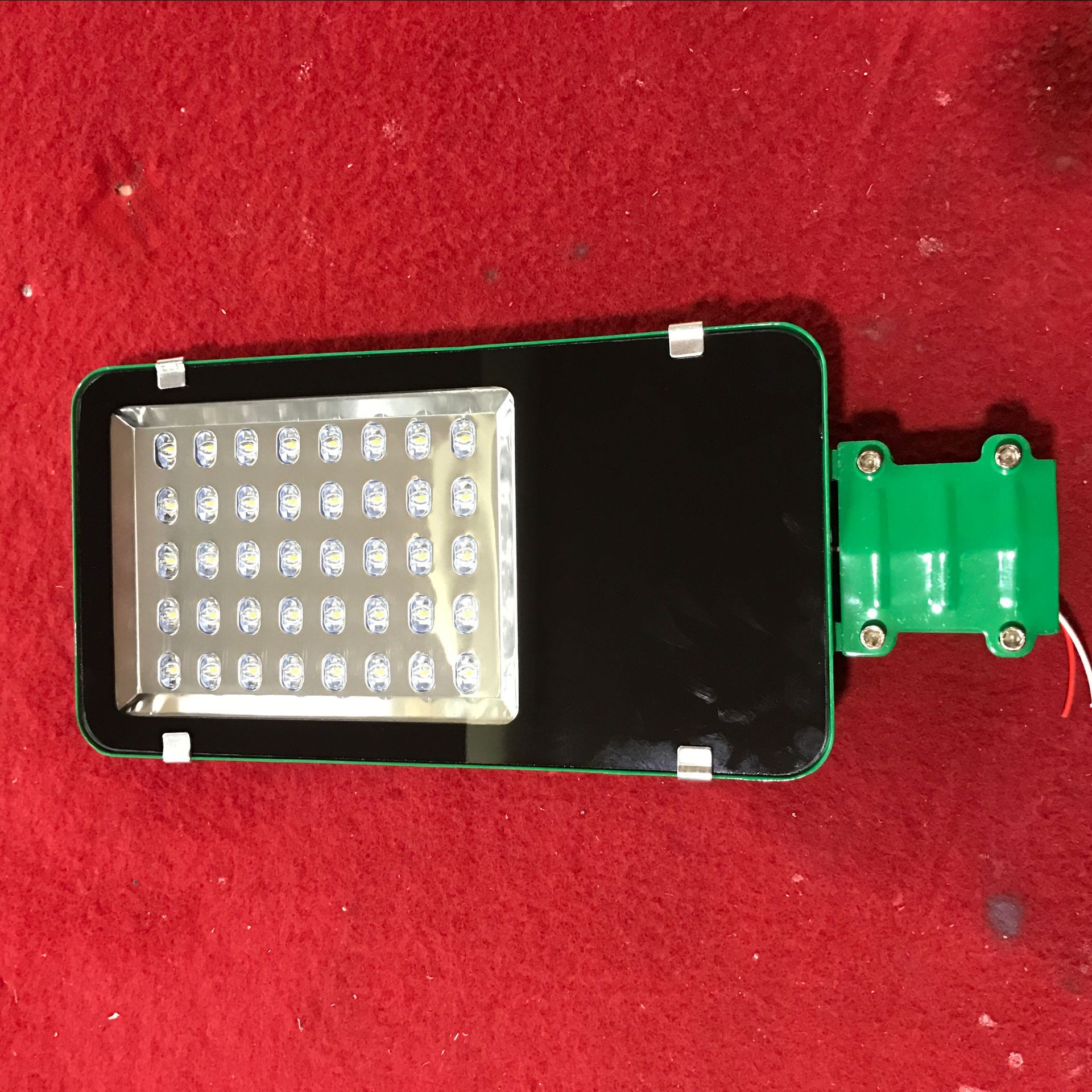 小金豆LED路燈頭晶元芯片 東*源 明緯驅(qū)動 小金豆路燈廠家