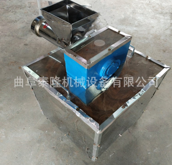 仿真食品機(jī)|山東小型食品機(jī)廠家|山東膨化食品機(jī)供應(yīng)商|膨化食品機(jī)批發(fā)|膨化食品機(jī)