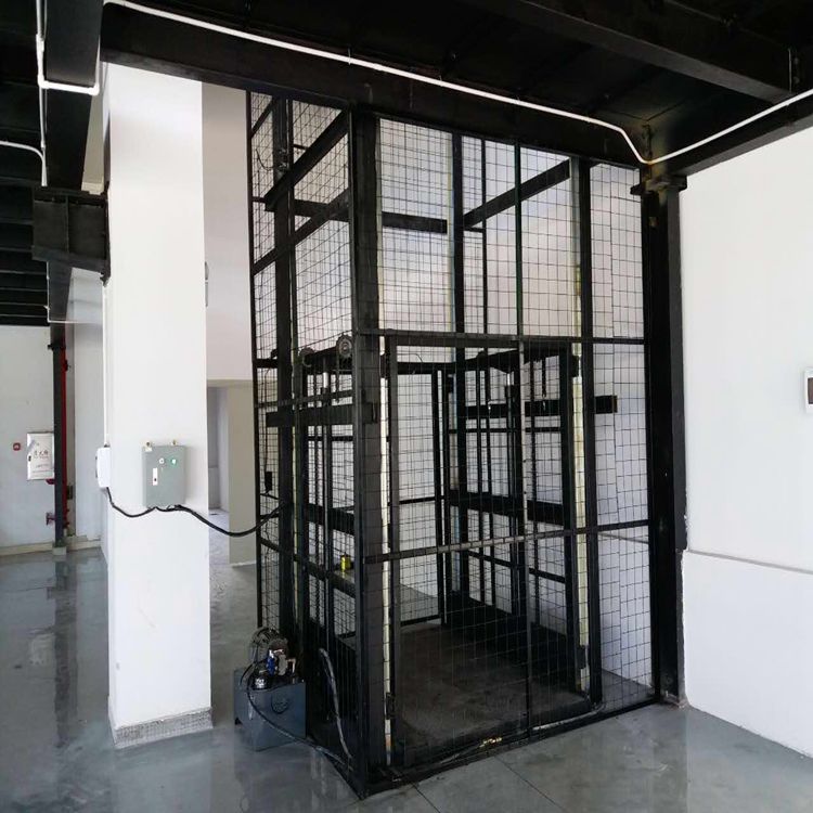 供應(yīng)廣東汕頭直銷鏈條導(dǎo)軌式貨梯