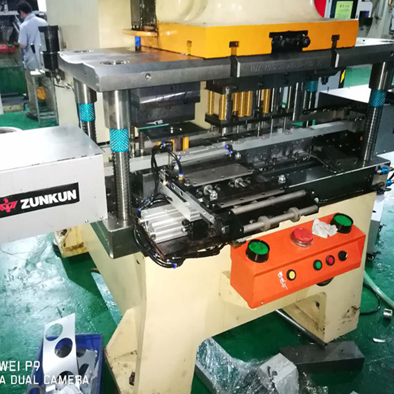 沖床自動(dòng)化上下料*機(jī)械手 非標(biāo)五金沖壓自動(dòng)化機(jī)械設(shè)備定制