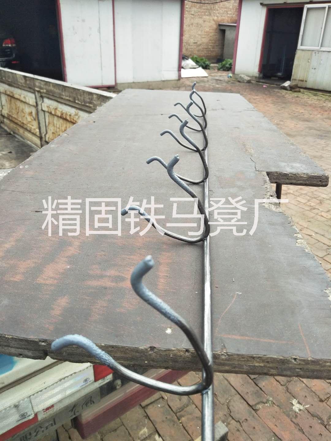 廠家直銷 鋼筋鐵馬凳 樓梯護(hù)角 大量現(xiàn)貨供應(yīng) 鋼筋支架批發(fā)價(jià) 廠家直銷鋼筋鐵馬凳 廠家直銷鋼筋鐵馬凳樓梯護(hù)角