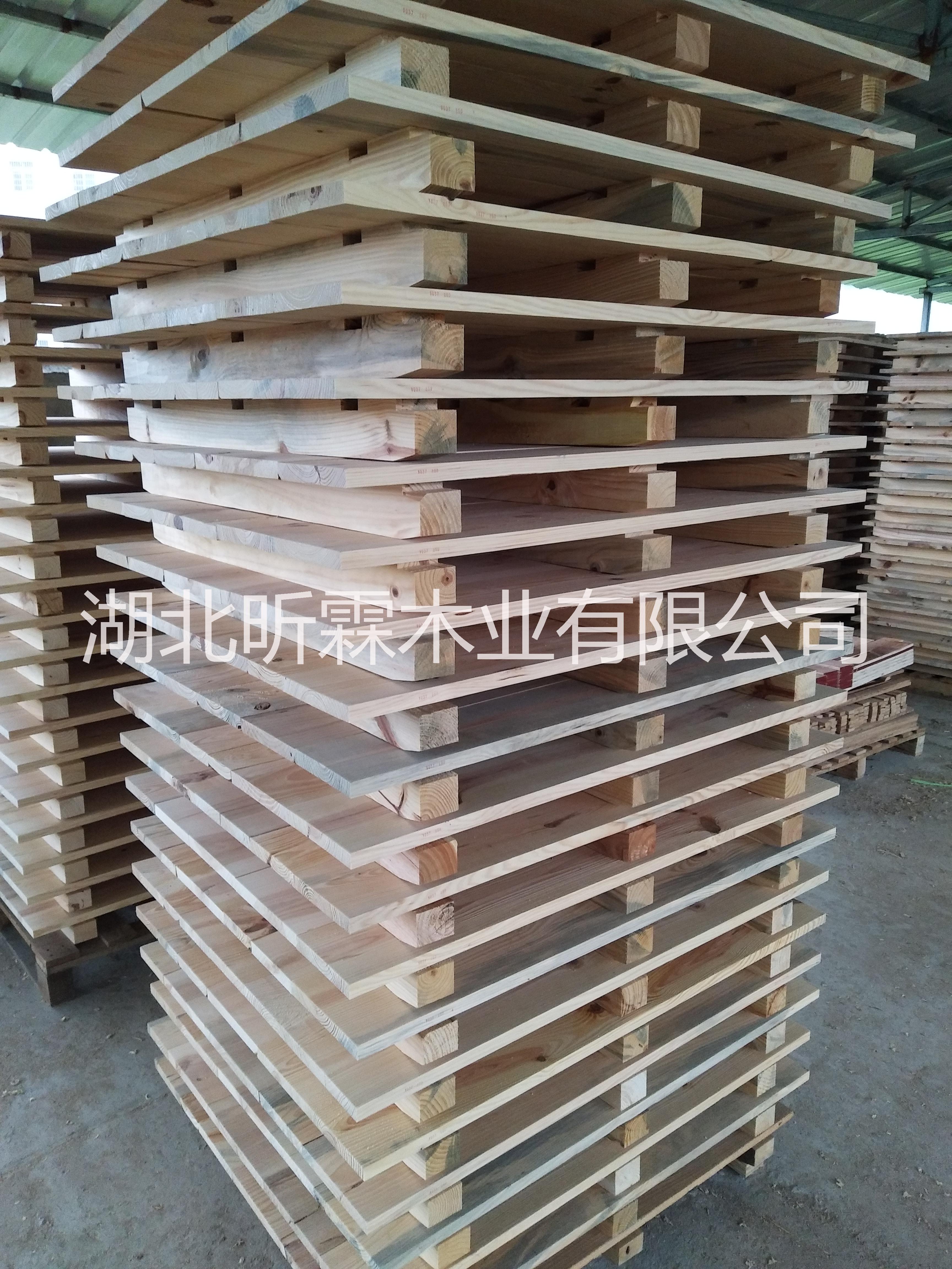 木托盤(pán)供應(yīng)全新報(bào)價(jià) 松木托盤(pán) 松*品托盤(pán)