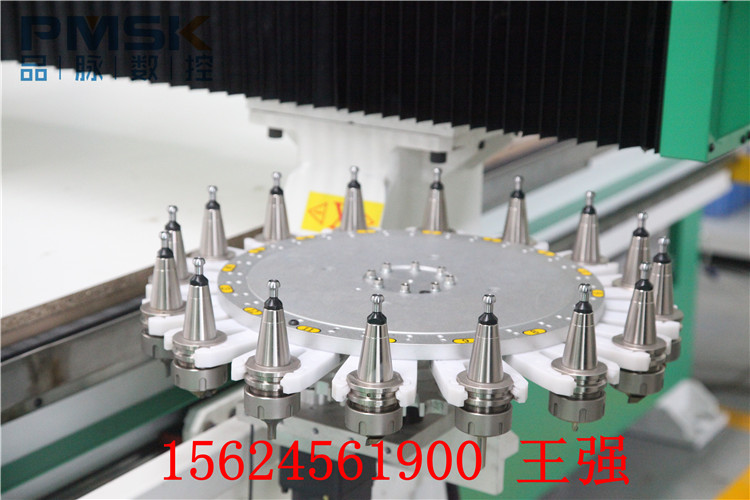 三軸絲桿櫥柜門板加工中心 三軸絲桿加工中心