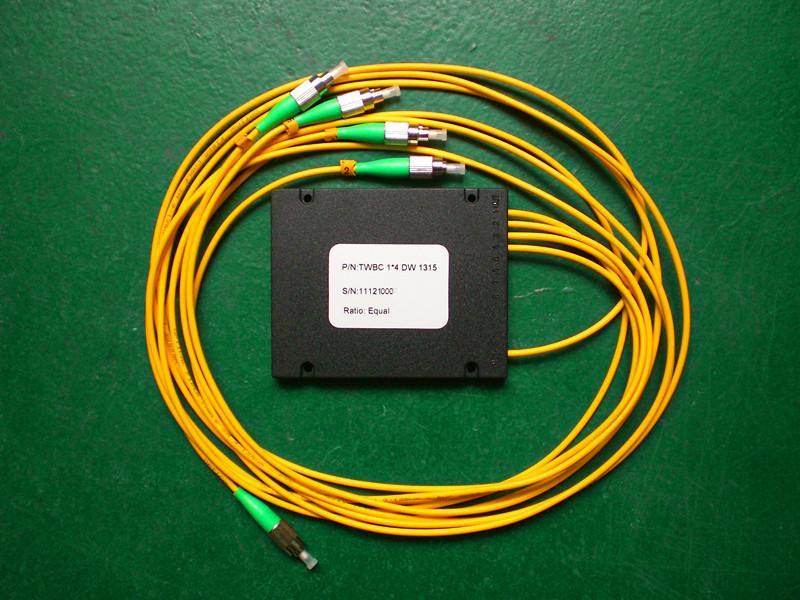 1x8光纖分路器（耦合器） 1x4光纖分路器（耦合器） 1x8光纖分路器（耦合器）