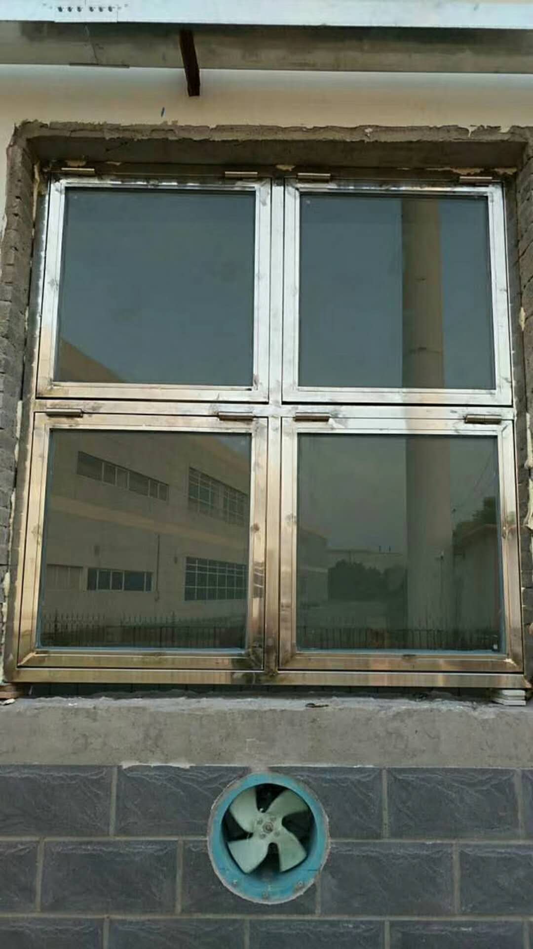 湖北泄爆窗