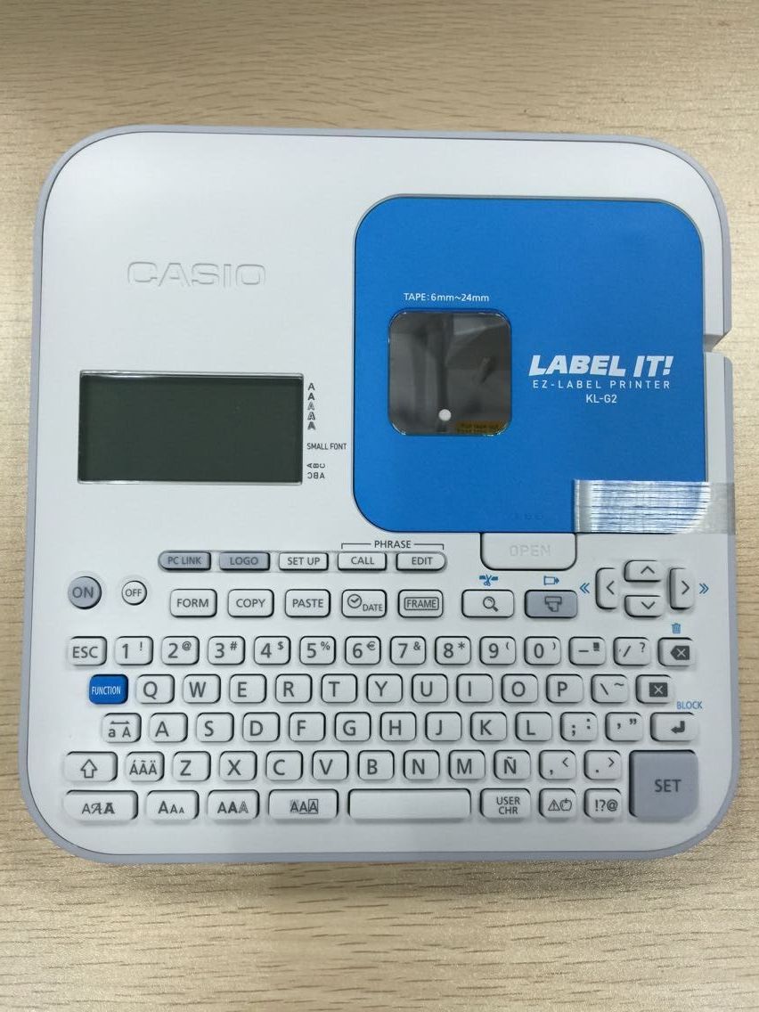 供應(yīng)卡西歐光盤標(biāo)簽打印機(jī)價(jià)格 卡西歐KL-G2T中文標(biāo)簽機(jī)